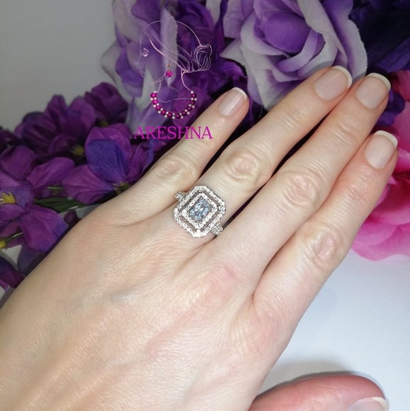 10K Gold 2ct Diamond Engagement Ring - Picture 5 of 7